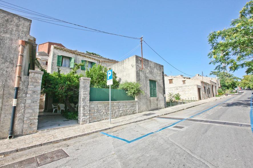 Leo Appartamenti Con Vista Panoramica Erice Exteriér fotografie